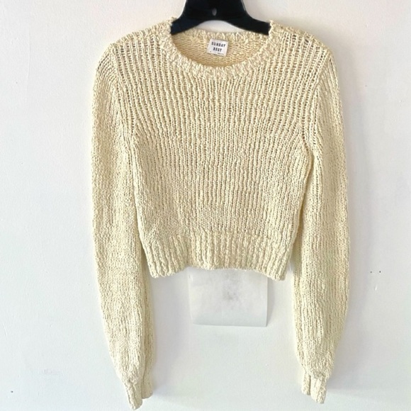 Aritzia Sunday Best cream crop sweater 37507 - Picture 1 of 8
